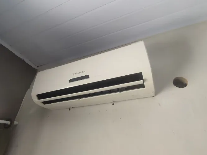 Ar-condicionado 9 mil BTU