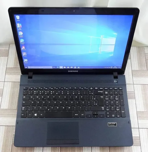 Notebook Samsung Intel Core i5 8GB memória HD 1TB 
