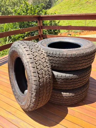 Pneu aro 17