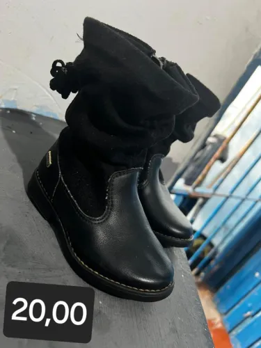 Bota infantil