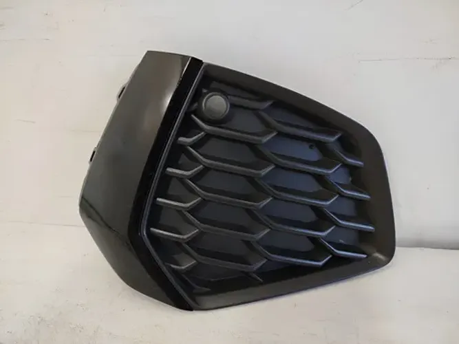 Moldura Milha Audi A3 2022 2023 2024 Direito Original 25891 Preto Direito