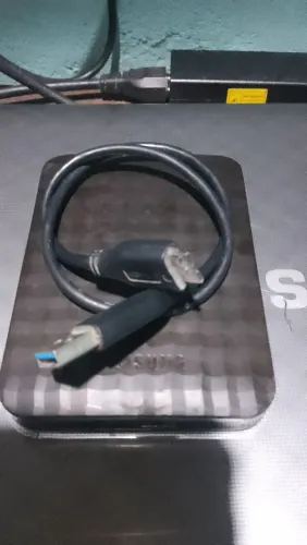 HD 1t + case portátil.
