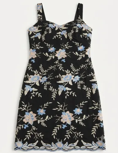 VESTIDO FLORAL