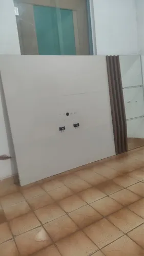 Rack móvel com painel para sala + armário multi uso