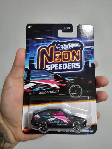 ?Hot Wheels Neon Speeders Toyota AE86 Corolla Preto Lacrado