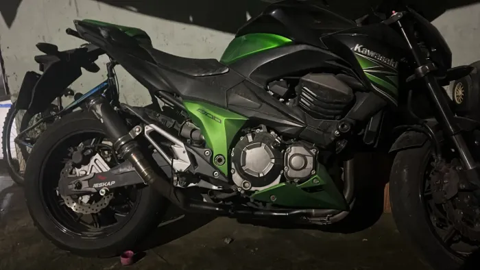Z800 precisa fazer o motor 