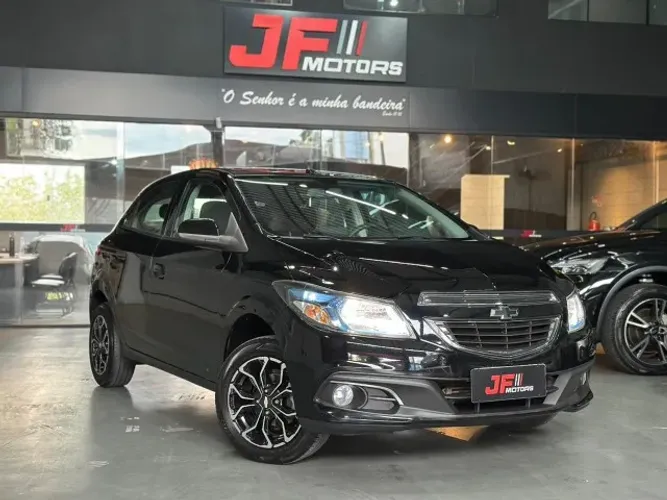 Chevrolet Onix Hatch LTZ 1.4 8V Flex Power Aut. 4P 2014