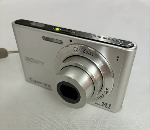 Câmera Digital Sony Cyber Shot