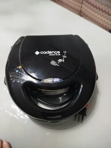Crepeira suíça elétrica 