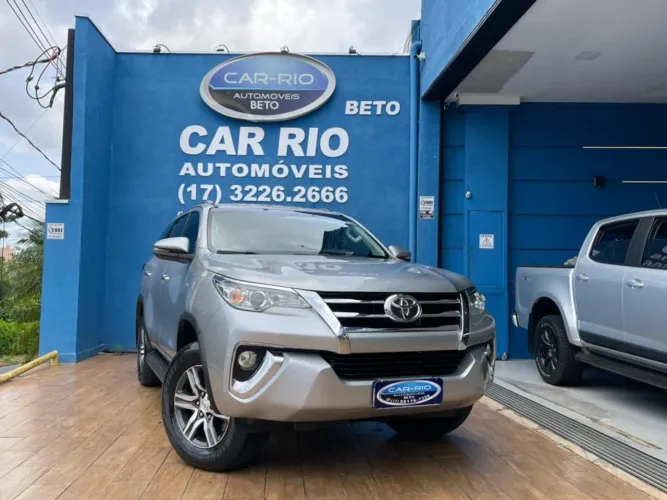 Toyota Hilux SW4 SRV 4X2 2.7 Flex 16V Aut. 2018