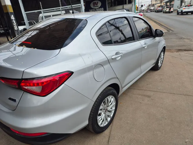 Fiat Cronos Drive 1.8 16V Flex AUT 2019