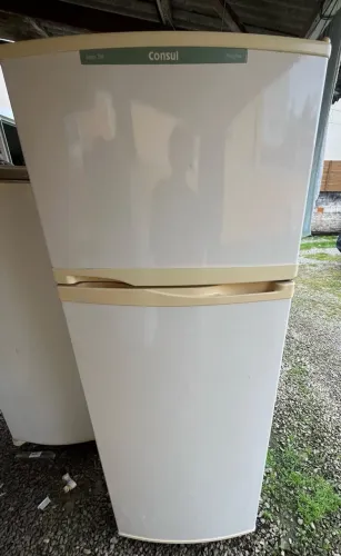 Geladeira cônsul 