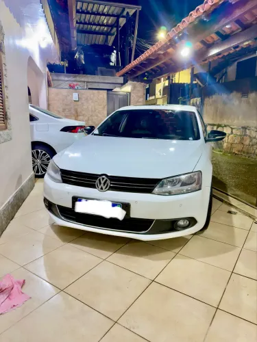 Volkswagen Jetta Highline 2.0 TSI 16V 4P Tiptronic 2014
