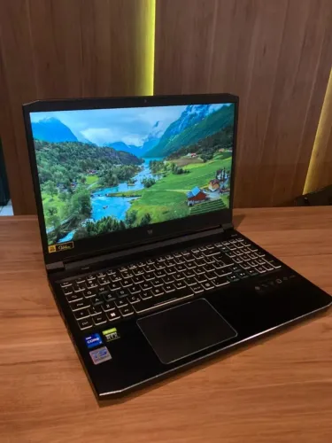 Notebook Predator Helios 300