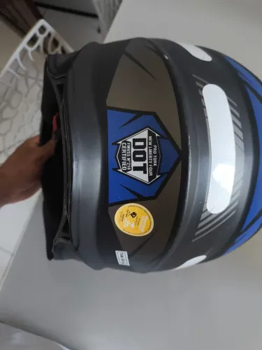 capacete bom estado tamanho 58