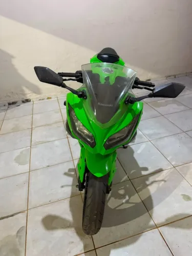 Vendo Kawasaki Ninja 300 Verde