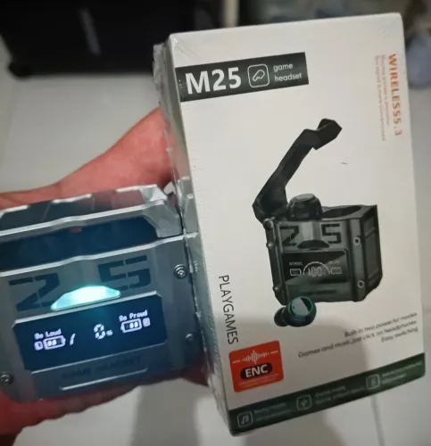 Fone M25 novo