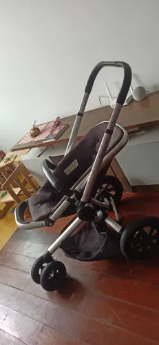 Carrinho de bebê