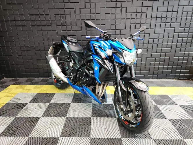 GSX-S 750  AZUL 2020/2021