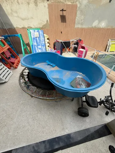 Vendo piscina de 1000 litros