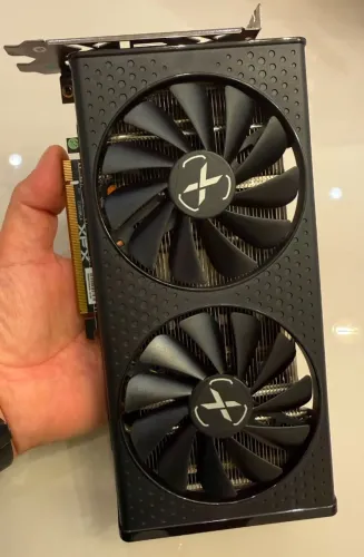 Placa de Vídeo RX 6650 XT / 8Gb - XFX (leia a descrição)