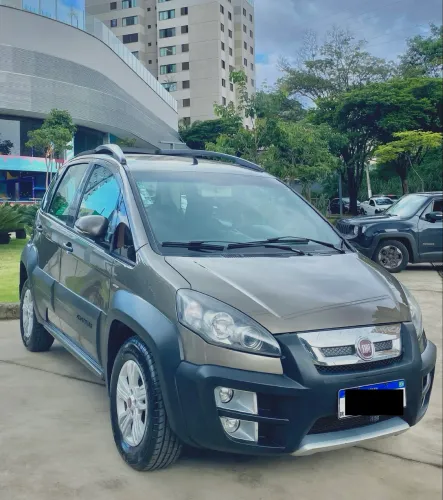 Fiat Idea Adv./ Adv.lock.dualogic 1.8 Flex 5P 2013