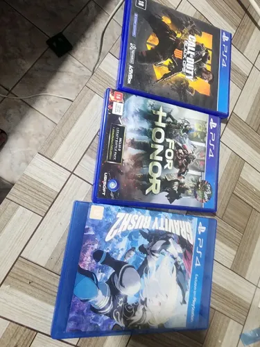 Como 3 jogos ps4 ,