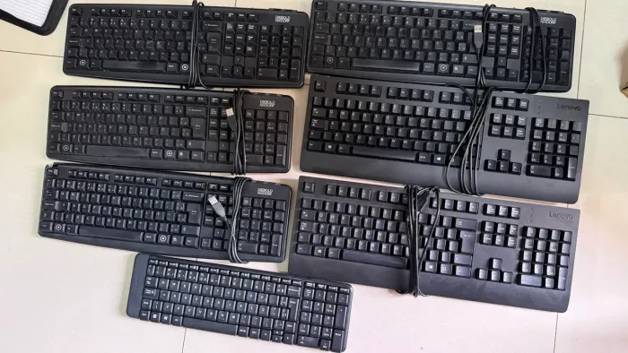 Teclado USB mecânico Lenovo e Diebold