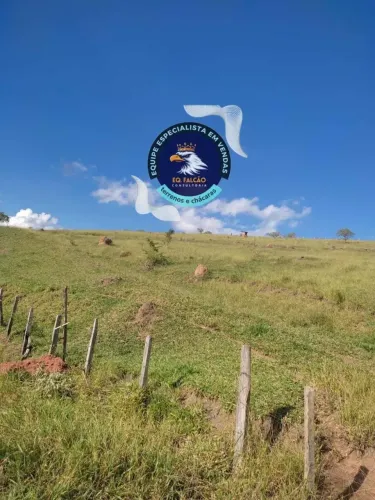 Imóvel para venda possui 600 metros quadrados em Águas de Igaratá - Igaratá - SP