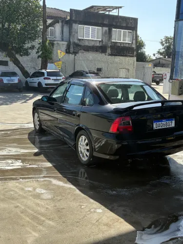 Chevrolet Vectra GLS/ Challenge 2.2 MPFI 16V 2000