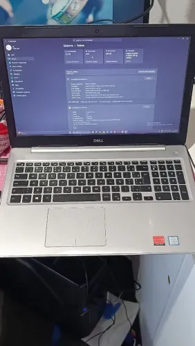 Notebook DELL 8GB Ram SSD + HD com placa de vídeo dedicada AMD 4GB **Leia todo Anúncio**