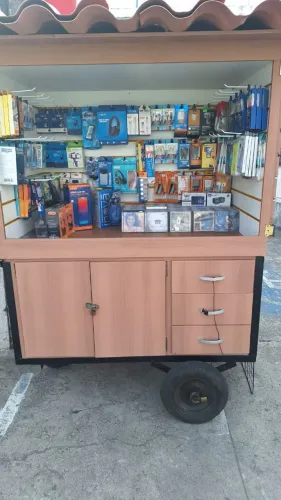 Carrocinha de Eletrônicos