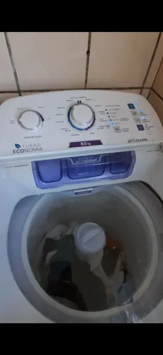 Máquina de Lavar Electrolux 8,5kg LAC09 - Seminova 127V
