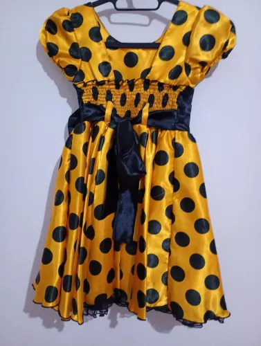 Vestido infantil abelhinha 