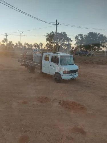 Caminhão pra aluguel