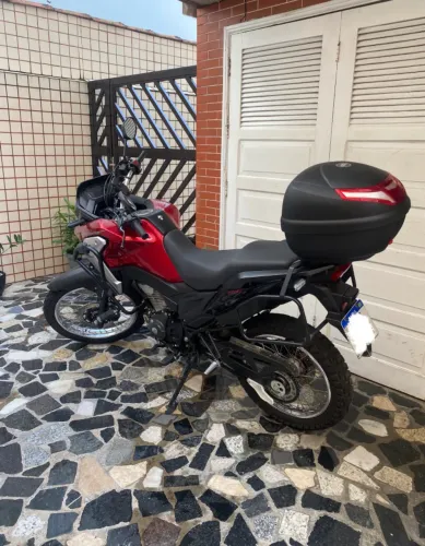 Honda XRE 190 2025/2026 Vermelha - Impecável (Assumir Parcelas)