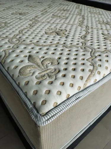 COLCHÃO QUEEN EM MOLAS ENSACADAS COM PILLOW TOP