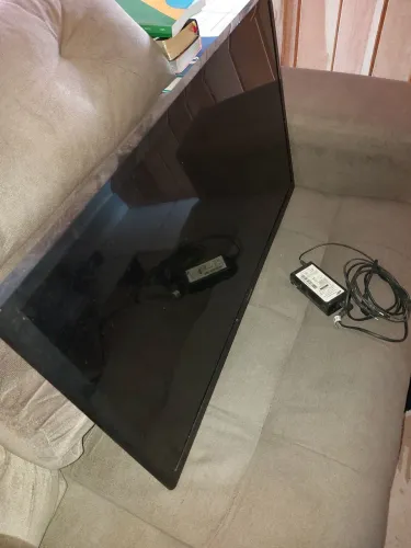 TV 32 polegadas não aparece imagem