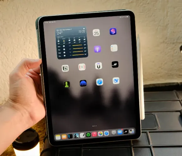 iPad Pro 11" M1 128GB + Apple Pencil - impecável - único dono