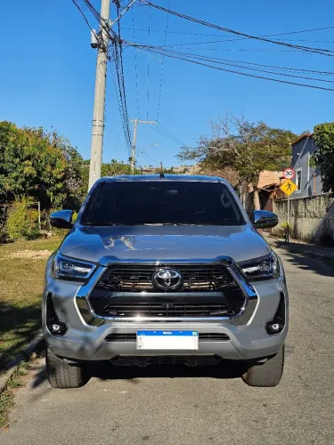 Toyota Hilux CD SRX 4X4 2.8 TDI 16V Diesel Aut. 2025