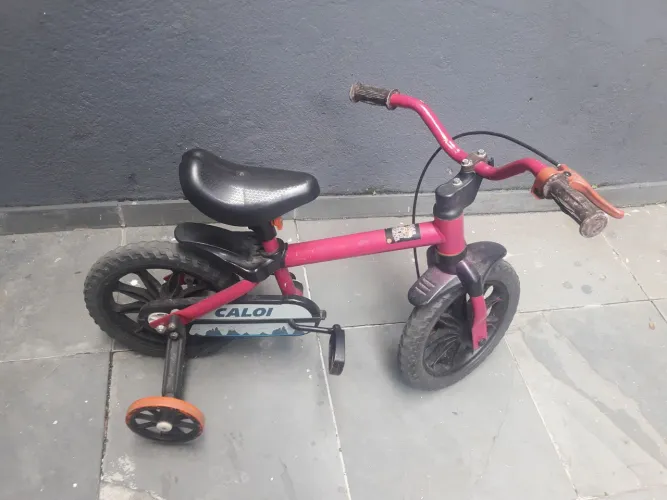 Bicicleta Caloi para crianca