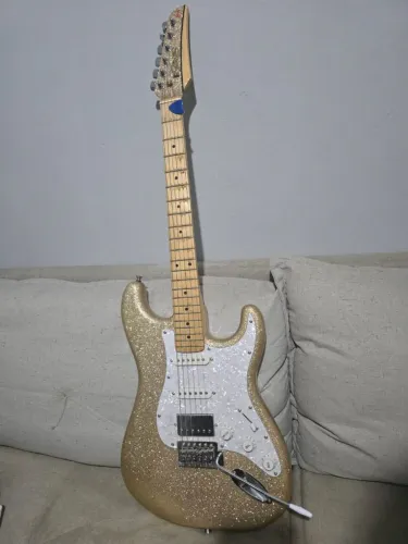 Kit Guitarra Seizi + Amplificador Borne Vorax 2100