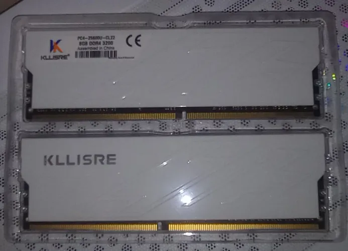 Memória RAM 2x8 DDR4 3200mhz