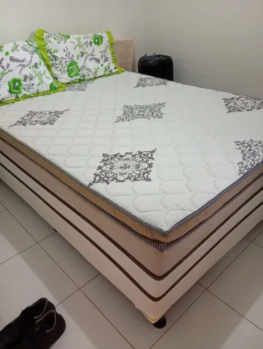 Cama box casal