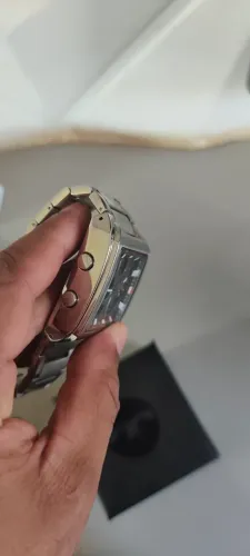 Relógio technos