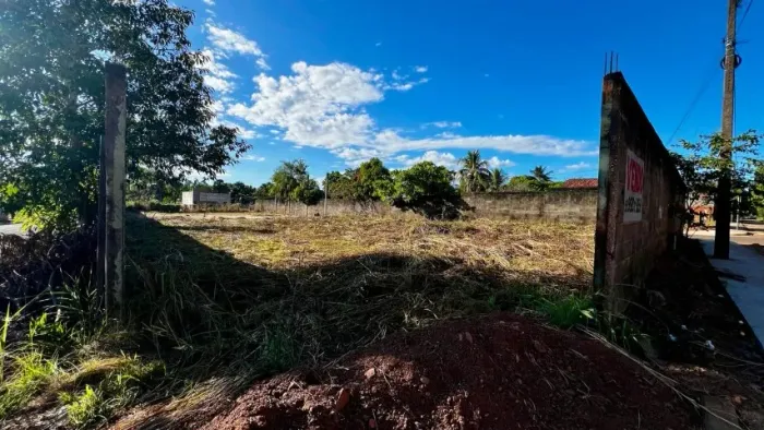 ÁREA INDUSTRIAL 1.200m2 PRÓXIMO À BR-153 e AVENIDA BERNADO SAYÃO - GUARÁI/TO