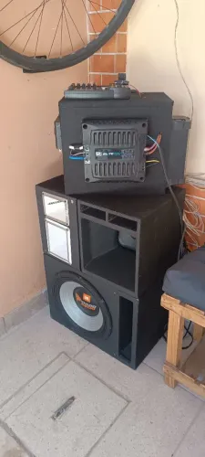 Som automotivo ou caixa Bob para vender