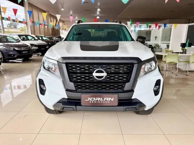 Nissan Frontier Attac.cd 4X4 2.3 Bi-TB Die. AUT 2025