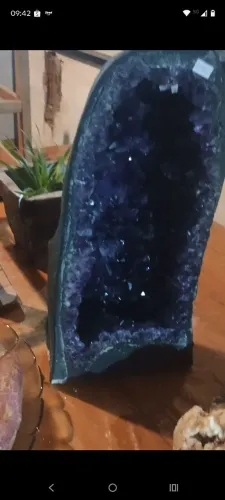 Capela de ametista super extra 16:800 kg, adquirida com o grande garimpeiro Gilson .