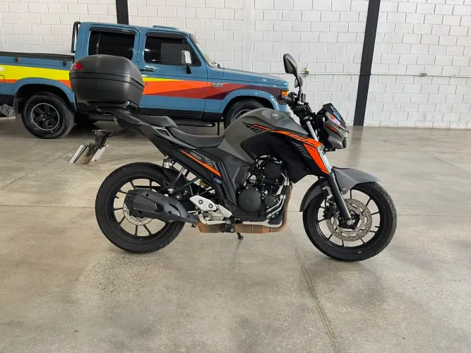 Yamaha Fazer 250